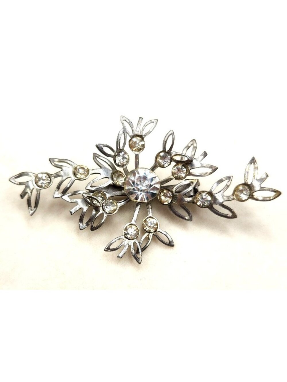Vintage Silvertone Brooch WIth Rhinestone Accents